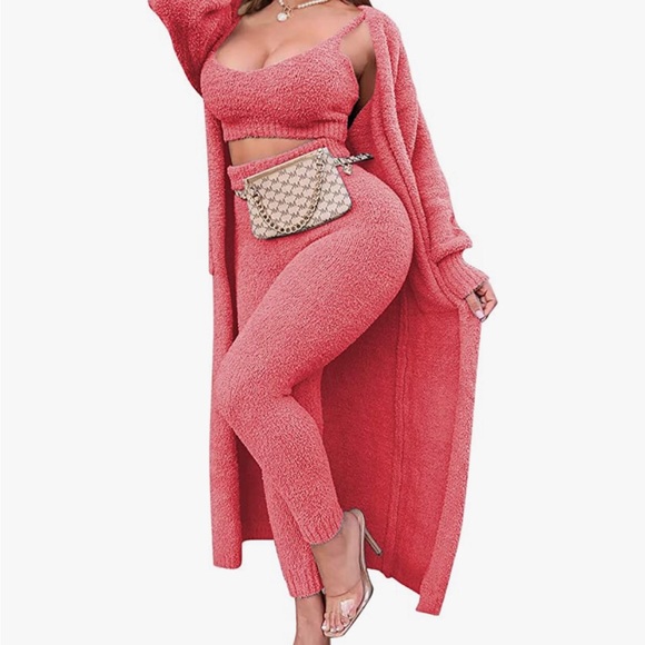 Fuzzy 3-piece Pant Set - Picture 6 of 10